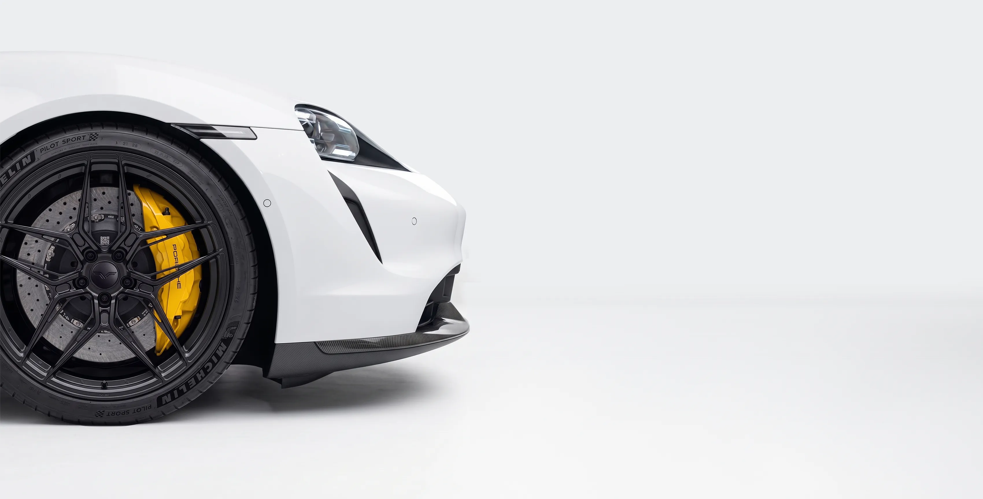 USUS Forged Wheel on Car