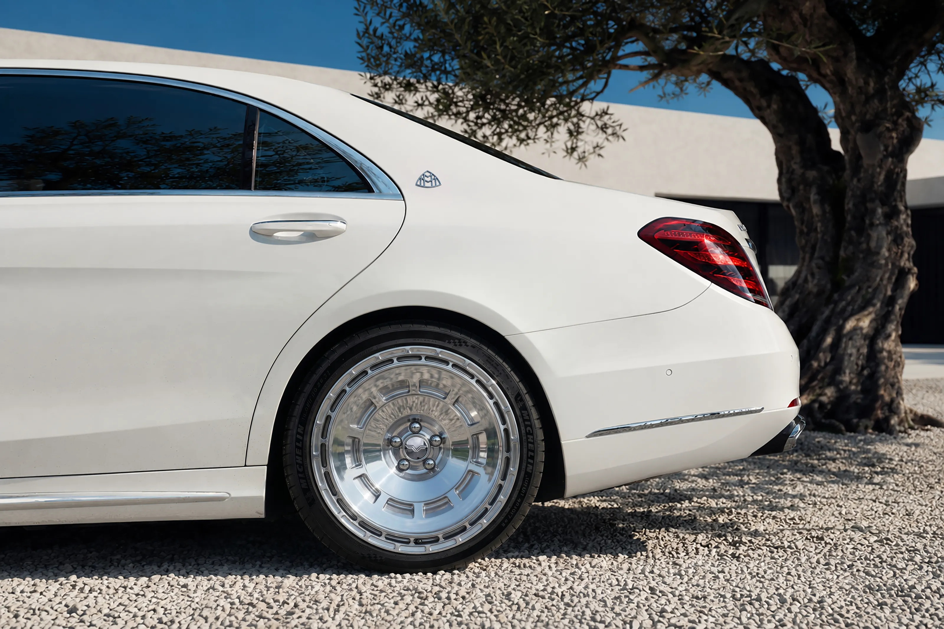 Maybach S 680