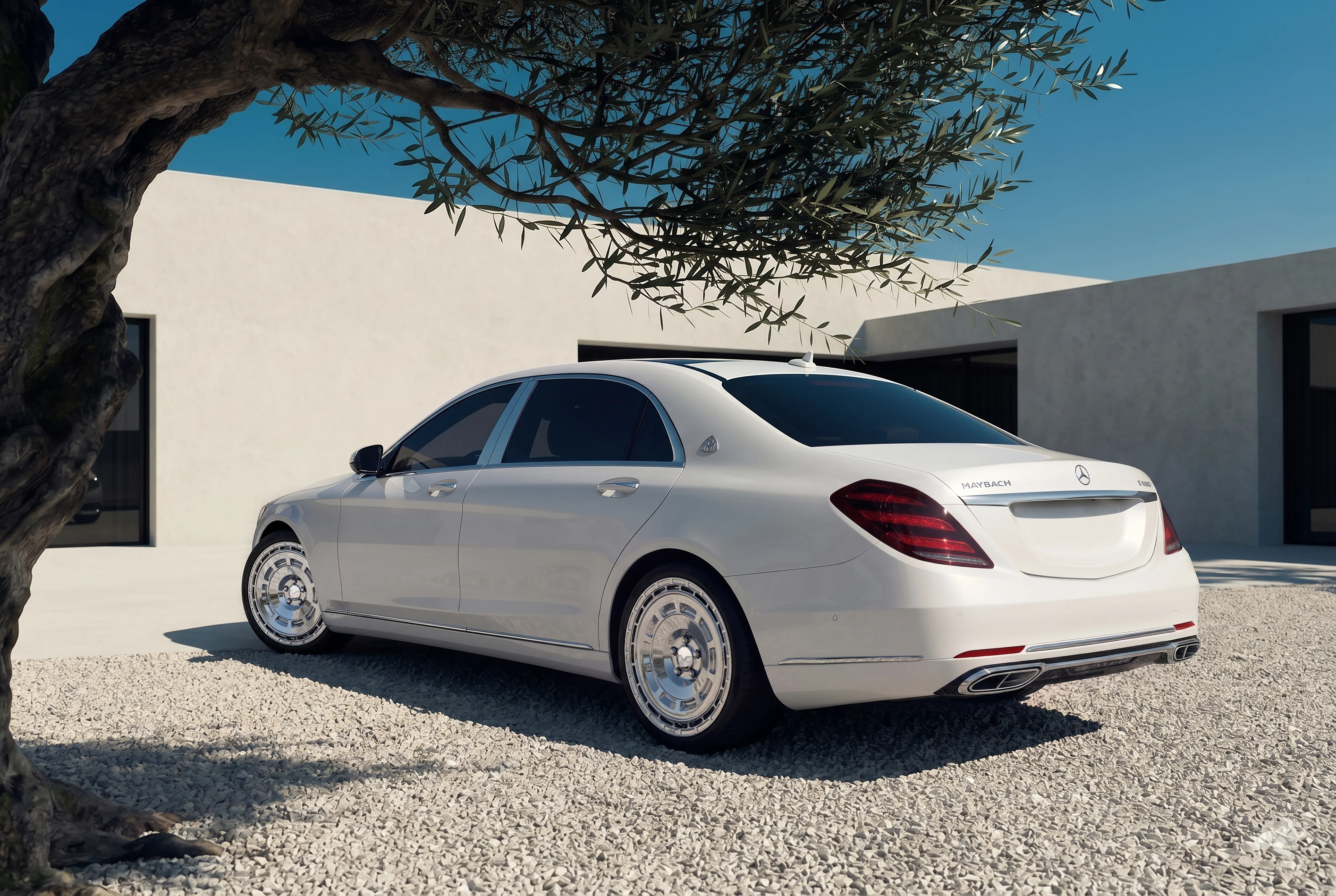 Maybach S 680